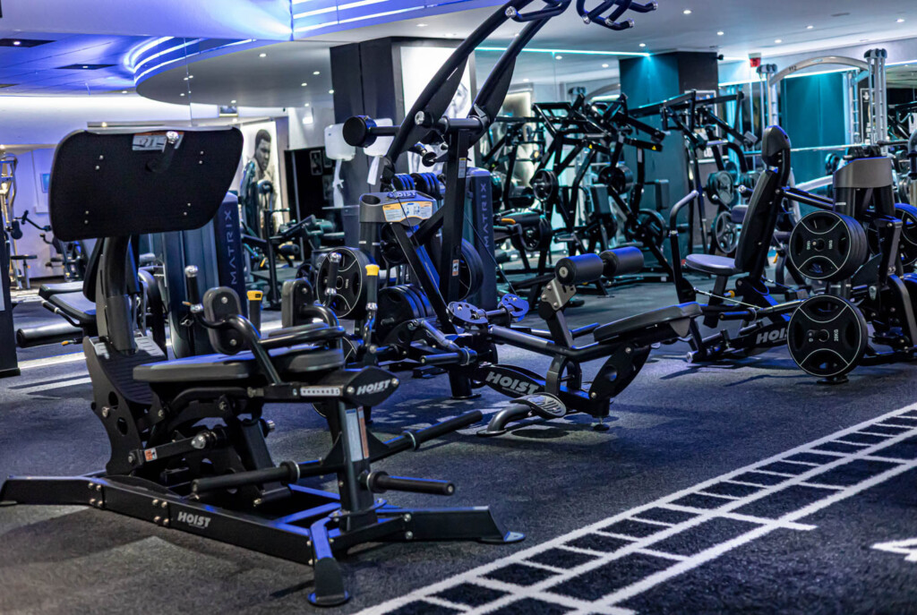 Kraftgeräte im LB Fitness am Claraplatz